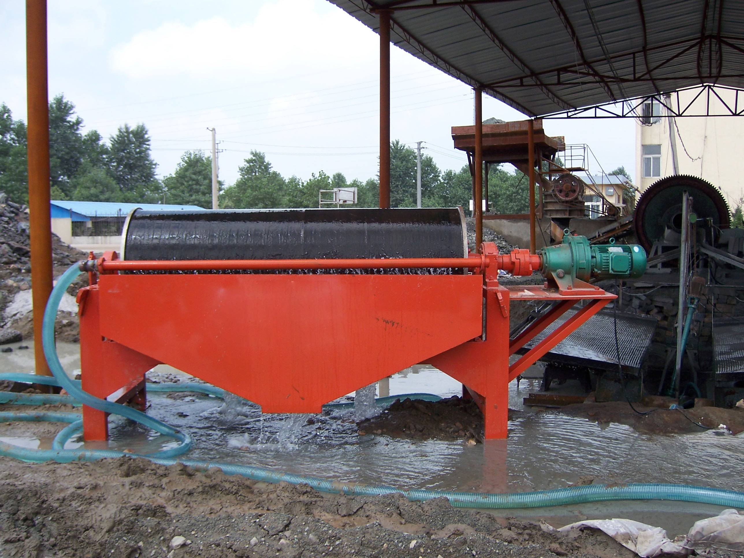 强磁湿式磁选机